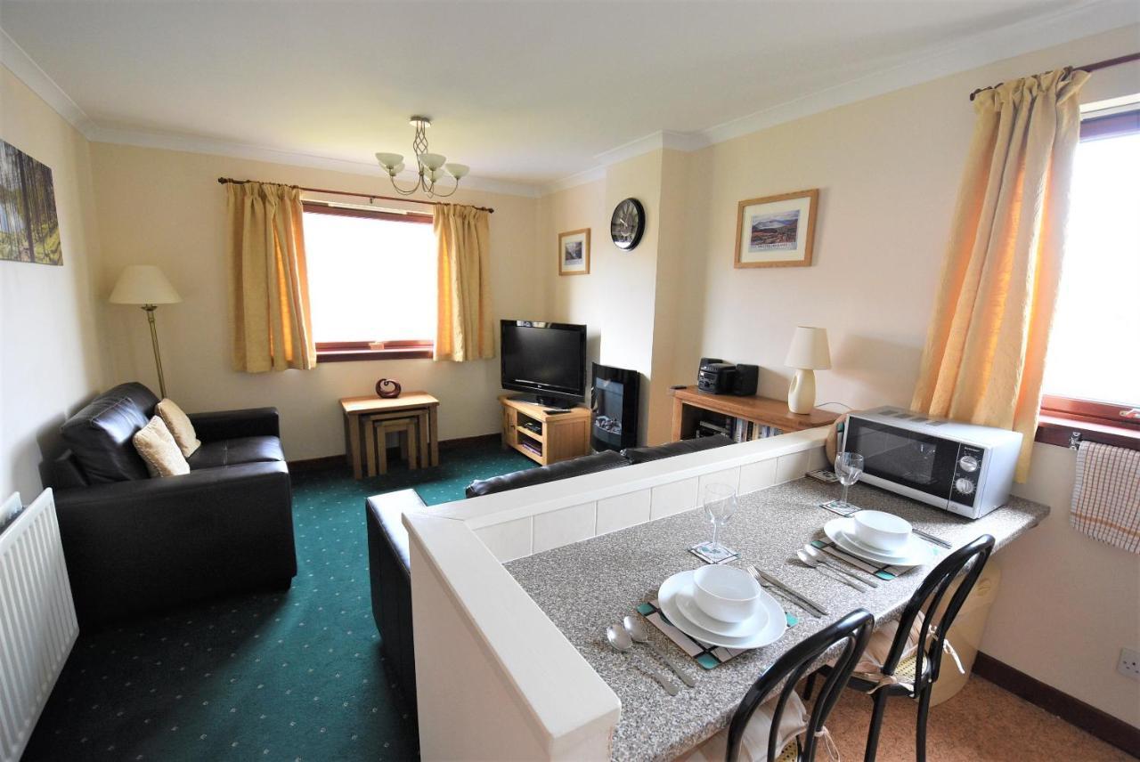 Balcarres Self Catering Apartment Форт Уилям Екстериор снимка