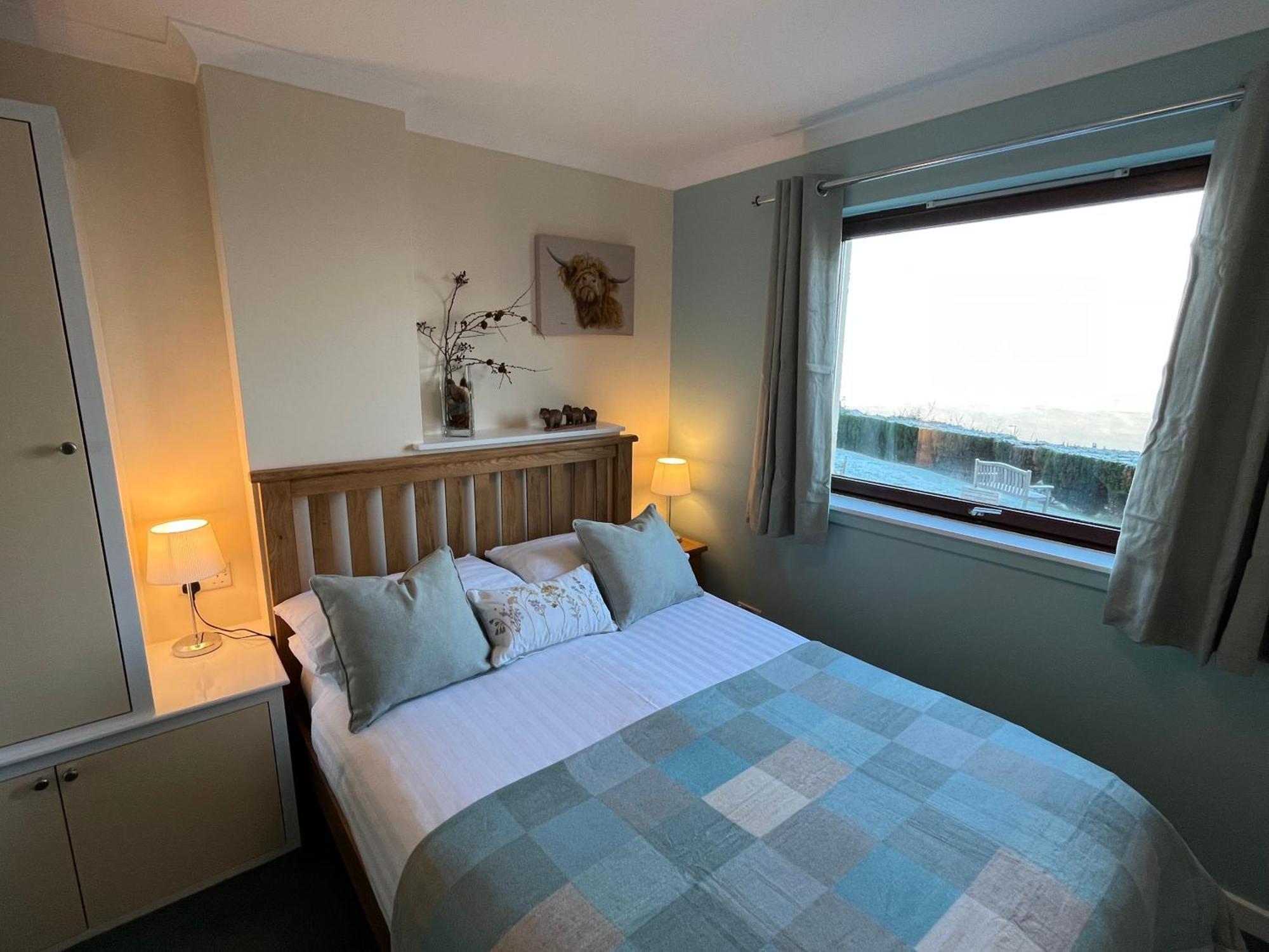 Balcarres Self Catering Apartment Форт Уилям Екстериор снимка